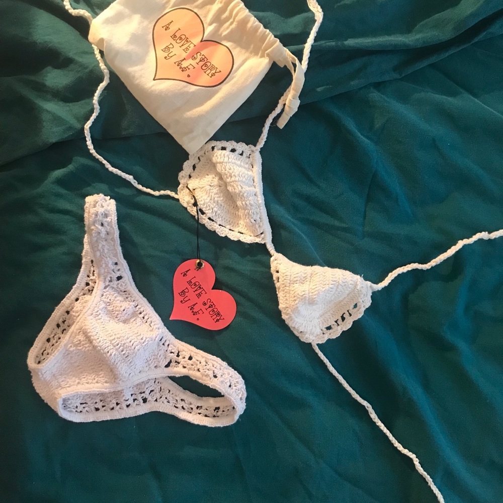 Crochet bikini - Picture 5 of 5
